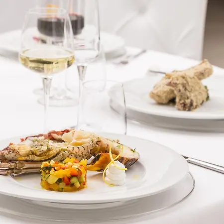 Szálloda Natia Mottola