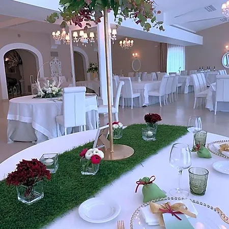 Natia Hotel 4*
