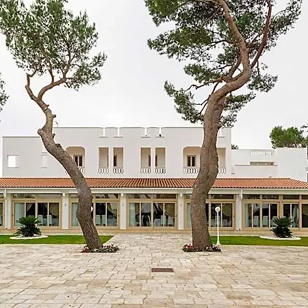 Hotel Natia 4*