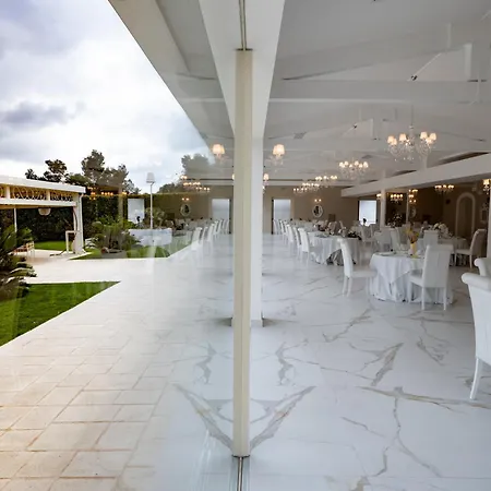 Natia 4* Mottola