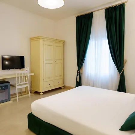 Natia 4* Mottola