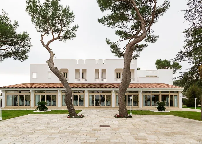 Natia Hotel