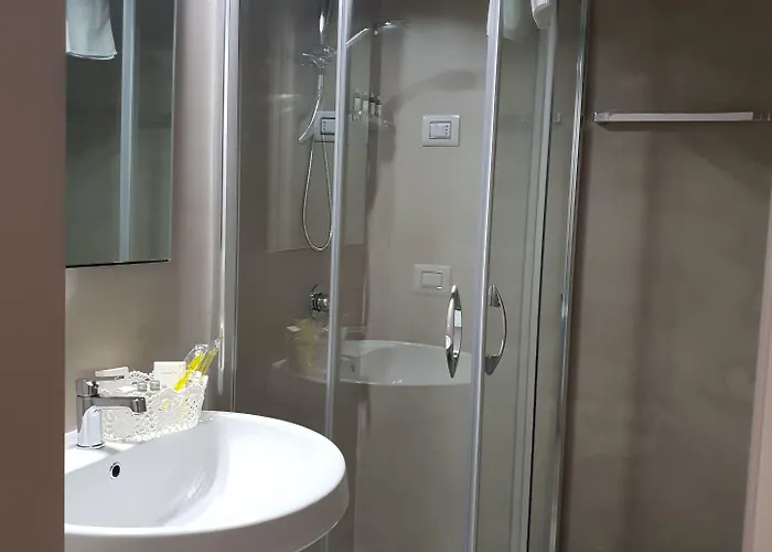 Natia Otel Mottola
